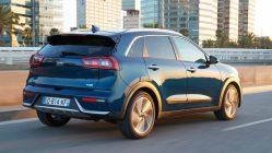 Prueba Kia Niro Hybrid azul trasera