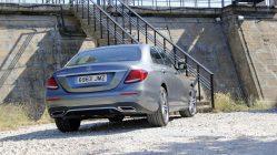 Prueba Mercedes E 220d 2016 trasera AMG