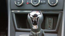 Prueba SEAT León SC CUPRA 290 Performance Pack interior palanca de cambio