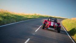 Caterham Seven 310 delantera dinámica