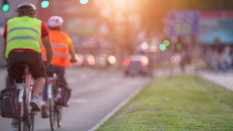 Los conductores tienden a pesar más que los ciclistas.
