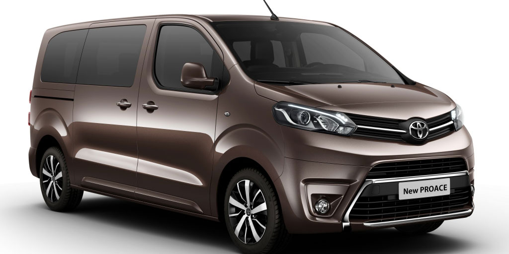 Llegan a España las primeras unidades de Toyota Proace Verso.