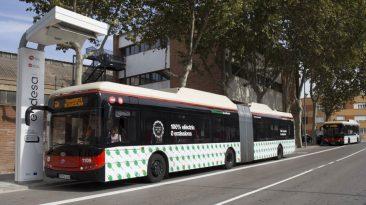 Endesa ha puesto en marcha en Barcelona el primer punto de carga ultrarrápida para autobuses.