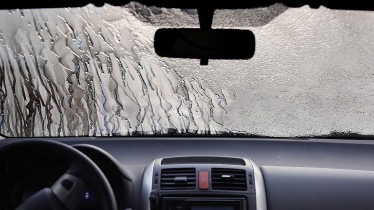 Este tratamiento de Carglass solo necesita ser renovado cada año o cada 15.000 kilómetros.