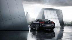 BMW i8 Protonic Silver Edition trasera