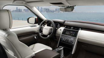 Land Rover Discovery 2017 interior