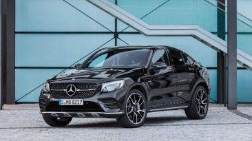 Mercedes-AMG GLC 43 Coupé frontal negro