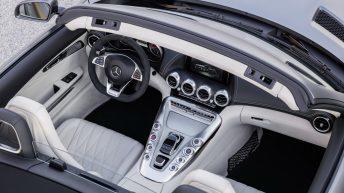 Mercedes-AMG GT Roadster interior
