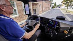 Mercedes Urban eTruck Concept interior