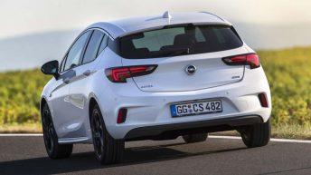 Opel Astra OPC Line Sport Pack trasera