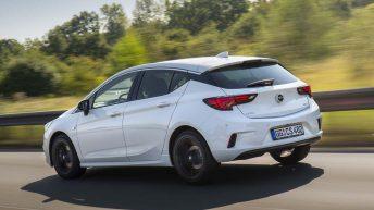 Opel Astra OPC Line Sport Pack trasera