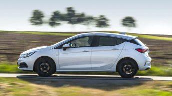 Opel Astra OPC Line Sport Pack lateral