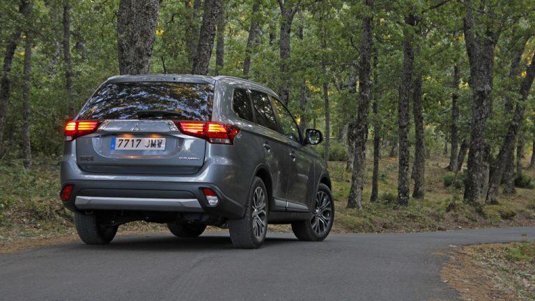 Prueba Mitsubishi Outlander 200 MPI trasera