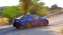 Subaru BRZ prueba azul trasera