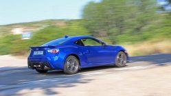 Subaru BRZ prueba azul trasera