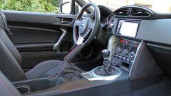 Subaru BRZ prueba salpicadero