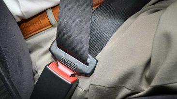 Cinturón de seguridad abrochado