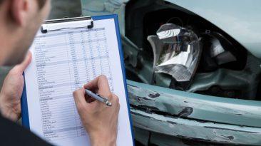La DGT realizó las primeras ITV en las carreteras para detectar posibles averías en los vehículos.
