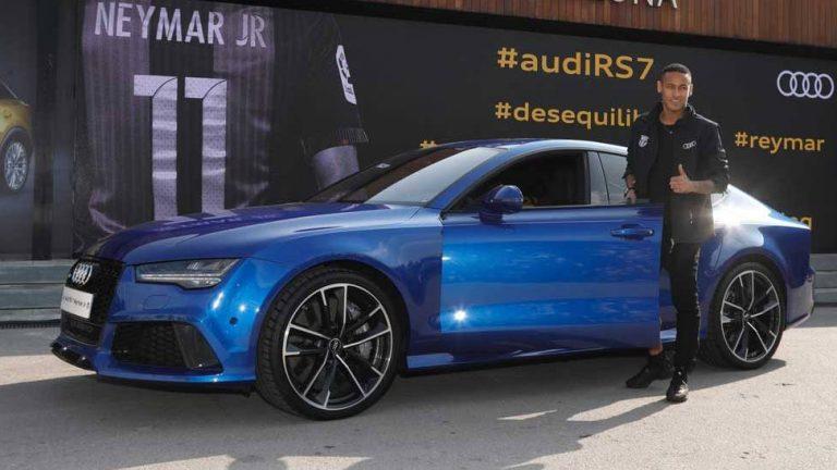 Neymar Jr. con su Audi RS 7 Sportback performance