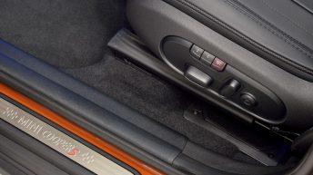 Nuevo MINI Countryman 2017 - Cambio posición asiento