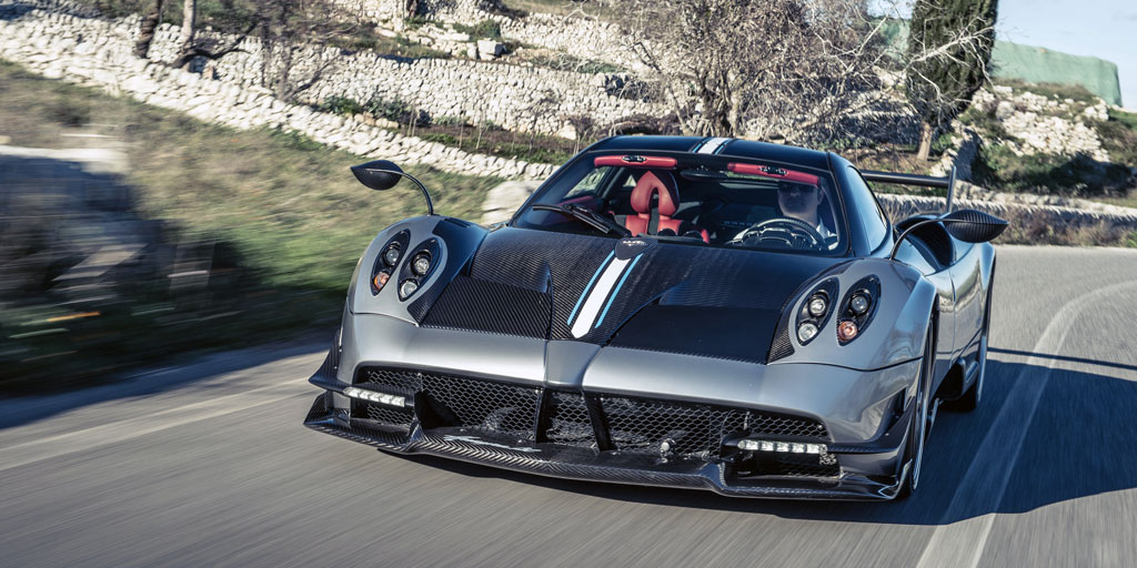 Estos son, actualmente, los 11 coches del mercado que más combustible consumen.