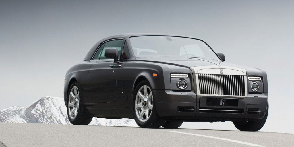 Estos son, actualmente, los 11 coches del mercado que más combustible consumen.