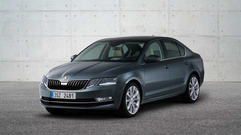 Skoda Octavia 2017 berlina frontal