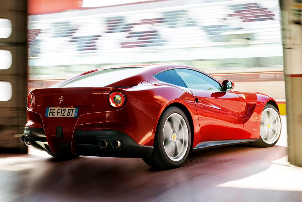 Coches que más consumen Ferrari F12