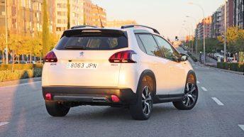 Peugeot 2008 GT Line 1.2 Puretech 130 CV