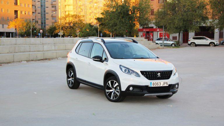 Peugeot 2008 GT Line 1.2 Puretech 130 CV