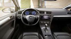 Volkswagen e-Golf 2017 interior