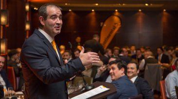 Jon-Ander García, Continenta