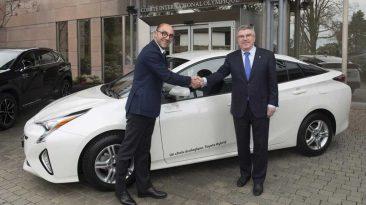 Toyota y Lexus hibridos para el COI