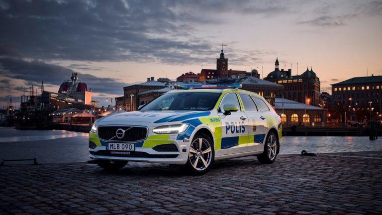 Volvo V90 policía sueca