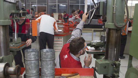 Escuela de aprendices SEAT 60 aniversario