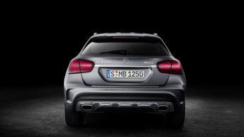 Mercedes-Benz GLA Black