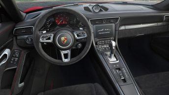 Porsche 911 Carrera 4 GTS Cabriolet 2017