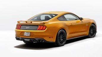 Ford Mustang 2018 trasera