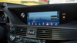Lexus LS 2018