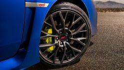 Subaru WRX STI 2018 llantas