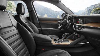Alfa Romeo Stelvio 2017