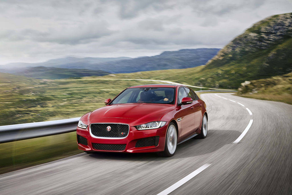 Nuevos motores Ingenium para los Jaguar F-Pace, Jaguar XE y Jaguar XF 2018