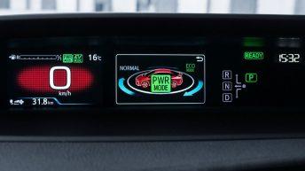 toyota prius plug-in hibrido enchufable 2017