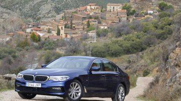 BMW 520d 2017 (tres cuartos delantero)