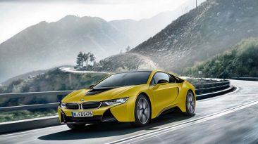 BMW i8 Protonic Frozen Yellow