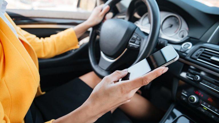 distracciones mas peligrosas al volante