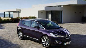 Renault Grand Scenic Initiale Paris