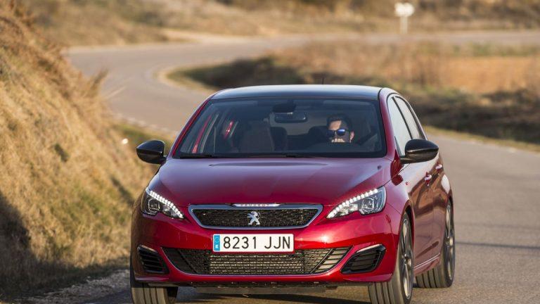 Peugeot 308 2017 frontal I