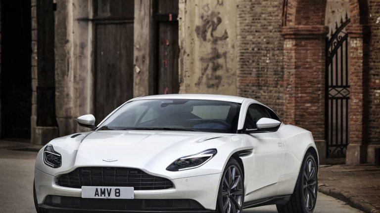 Aston Martin DB11 V8