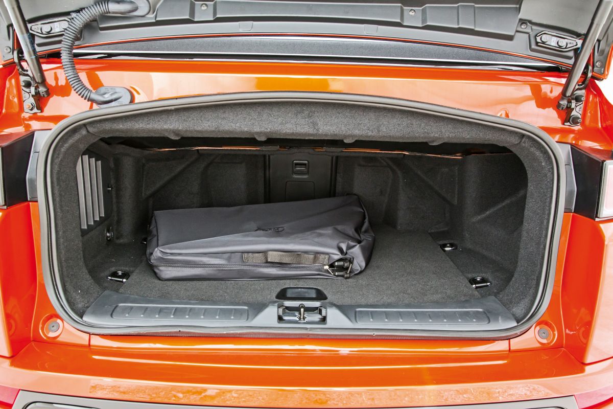 Range Rover Evoque Convertible 2.0L TD4 180 CV maletero